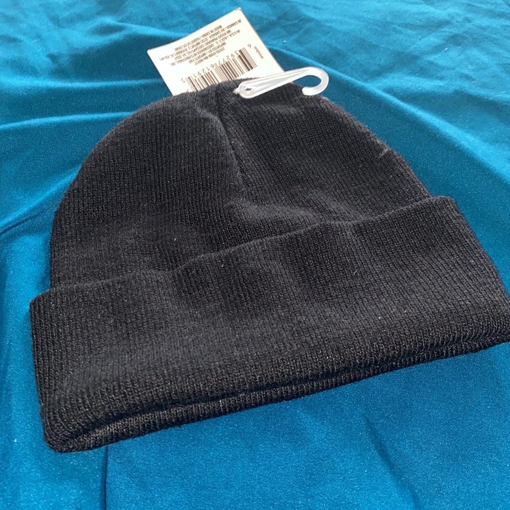 Hat - Picture 3 of 3